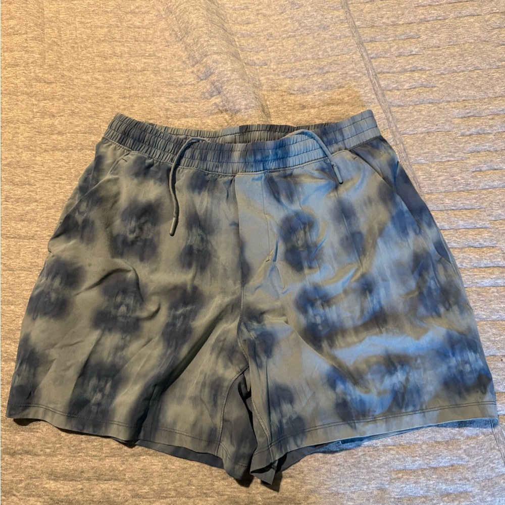 Lululemon Pacebreaker 5”